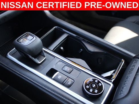 Certified 2024 Nissan Pathfinder SV image 41