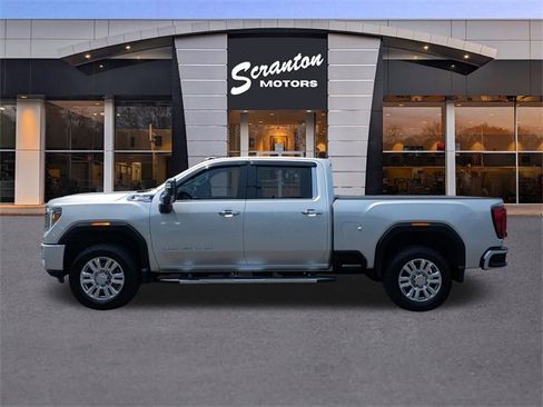 Used 2022 GMC Sierra 2500 Denali image 2