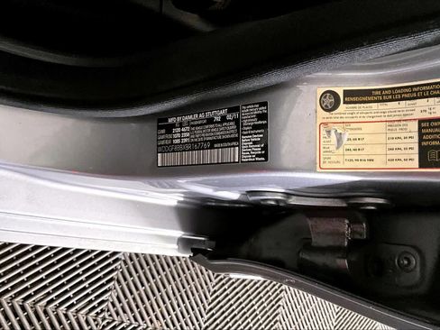 Used 2011 Mercedes-Benz C 300 4MATIC Sedan image 31