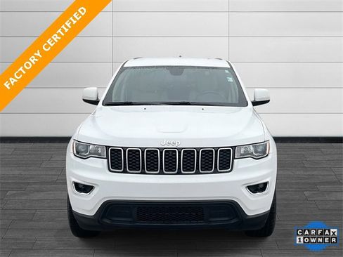 Certified 2022 Jeep Grand Cherokee Laredo E image 9