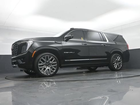 Used 2026 GMC Yukon XL Denali Ultimate AWD/4WD image 79