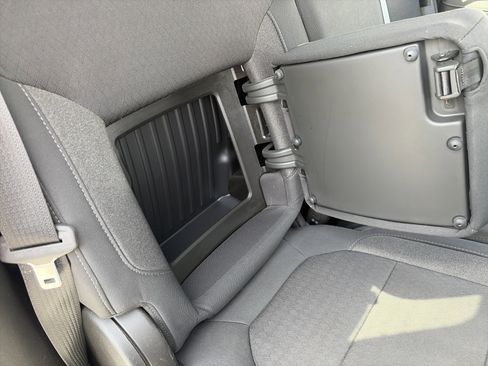 Used 2020 GMC Sierra 1500 Elevation image 39