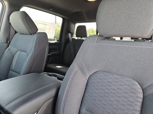 New 2026 RAM 1500 Express AWD/4WD image 20