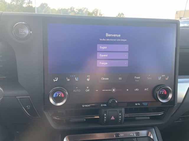 Used 2026 Lexus GX 550 w/ Cold Area Package AWD/4WD image 9
