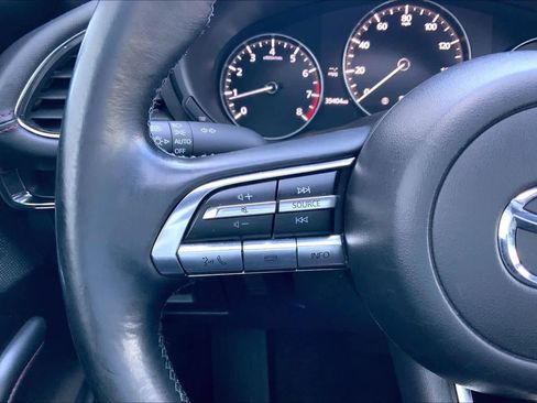 Used 2023 MAZDA MAZDA3 s image 24