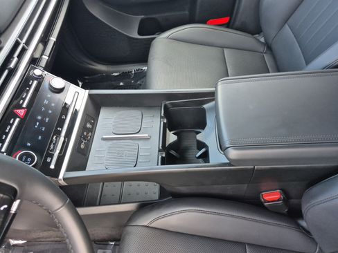 Used 2024 Hyundai Santa Fe SEL FWD image 24