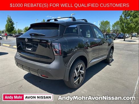 New 2026 Nissan Kicks SV FWD image 9