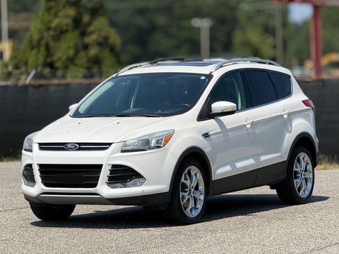 Used 2013 Ford Escape Titanium w/ Parking Technology Pkg AWD/4WD image 6