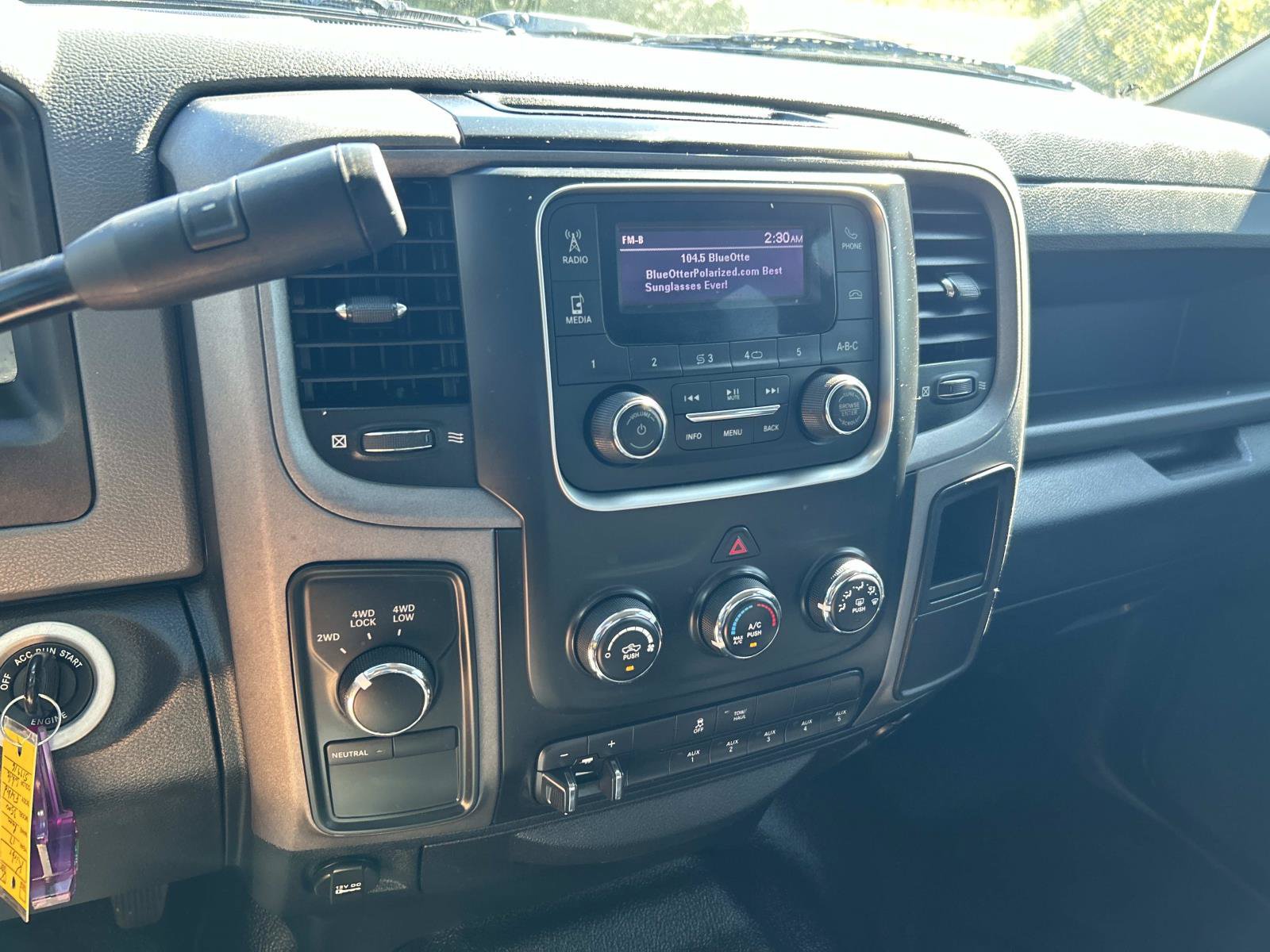 Used 2017 RAM 3500 Tradesman w/ Chrome Appearance Group AWD/4WD image 32