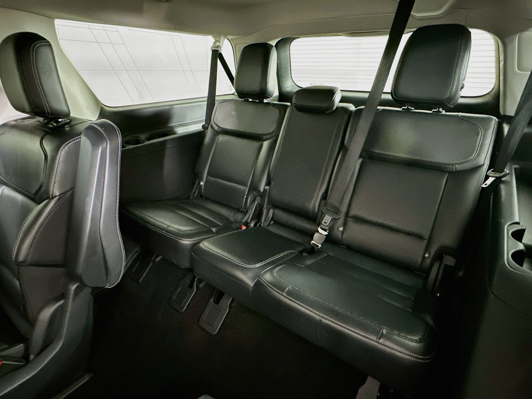 Used 2025 Ford Expedition Max Platinum AWD/4WD image 30