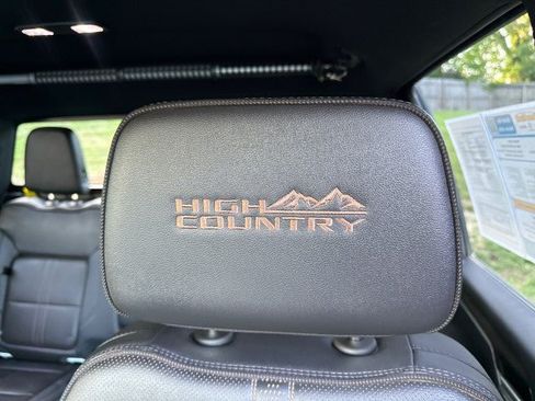 Used 2026 Chevrolet Silverado 3500 High Country w/ Technology Package AWD/4WD image 15