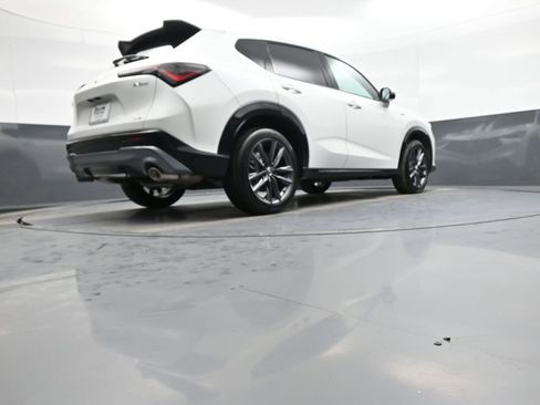 Certified 2025 Acura ADX A-Spec image 29