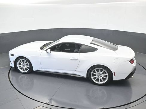 Used 2024 Ford Mustang Coupe RWD image 37
