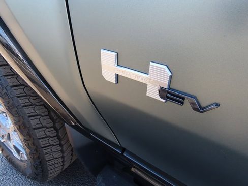 Used 2024 GMC Hummer EV 3X image 13