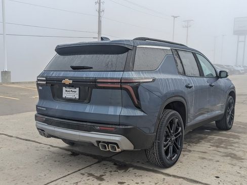 New 2026 Chevrolet Traverse LT w/ LPO, Floor Liner Package image 7