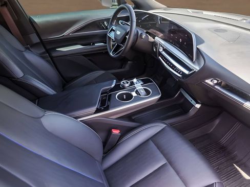Used 2024 Cadillac Lyriq Sport w/ LPO, Floor Liner Package RWD image 29