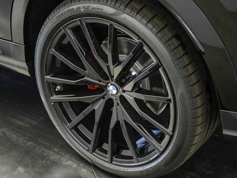 New 2026 BMW X6 xDrive40i w/ Climate Comfort Package image 11