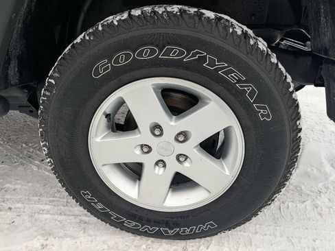 Used 2014 Jeep Wrangler Unlimited Sport w/ Quick Order Package 24S image 16