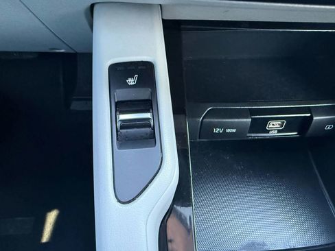 Used 2020 Kia Telluride S image 27