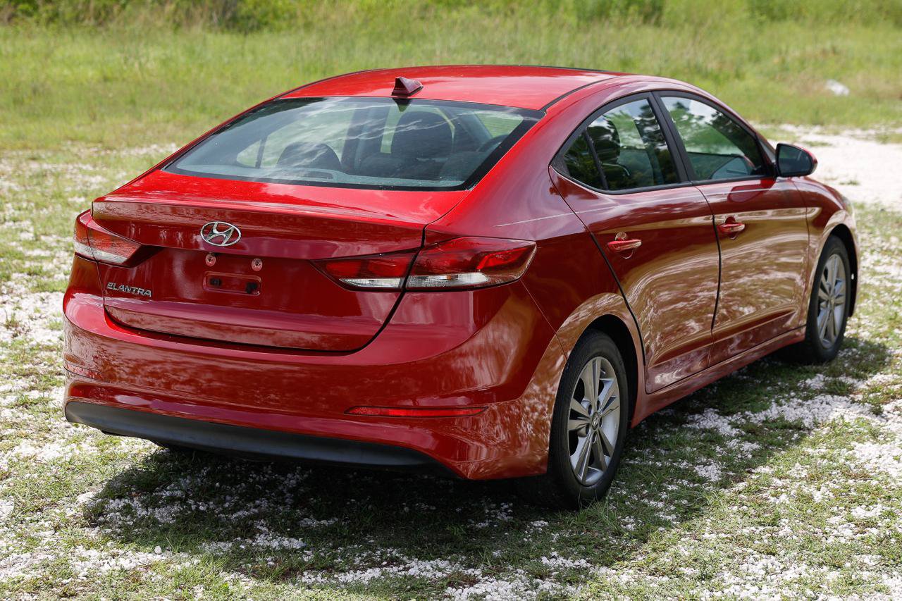 Used 2017 Hyundai Elantra Value Edition FWD image 11