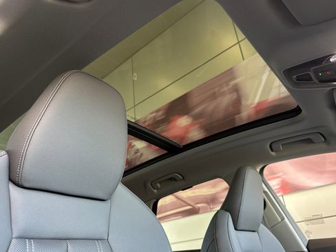 New 2025 Audi Q5 Prestige image 14