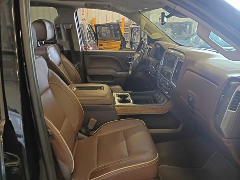 Used 2019 Chevrolet Silverado 2500 High Country AWD/4WD image 42