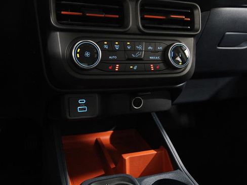 Used 2023 Ford Maverick XLT w/ XLT Luxury Package image 14