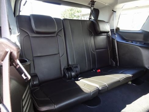 Used 2019 GMC Yukon Denali w/ Denali Ultimate Package image 22