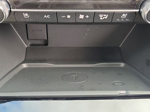 Used 2025 MAZDA CX-5 Signature image 24