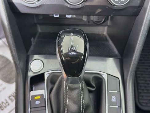 Certified 2023 Volkswagen Tiguan S FWD image 15