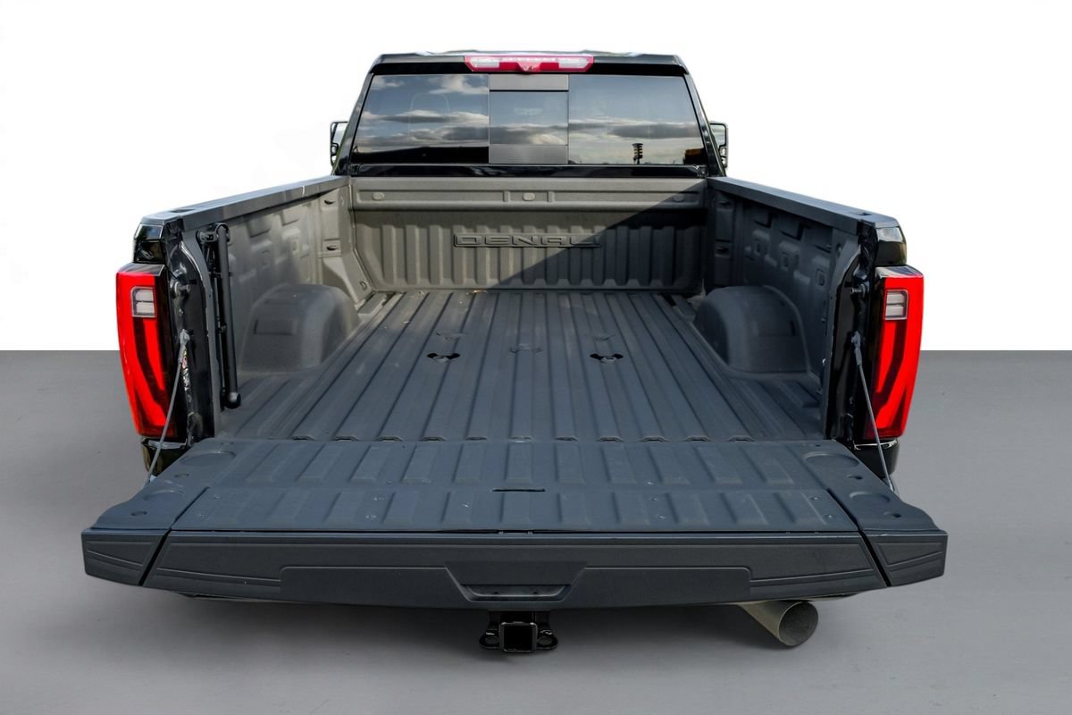 Used 2024 GMC Sierra 2500 Denali Ultimate AWD/4WD image 60