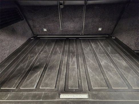 Used 2021 Land Rover Range Rover P525 Westminster Edition LWB image 34