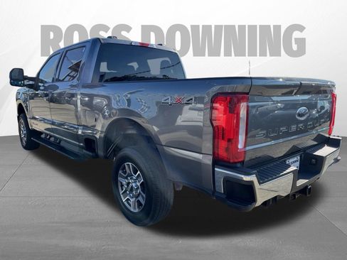 Used 2025 Ford F250 XLT AWD/4WD image 6