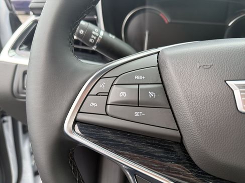 Certified 2025 Cadillac XT5 Premium Luxury image 13