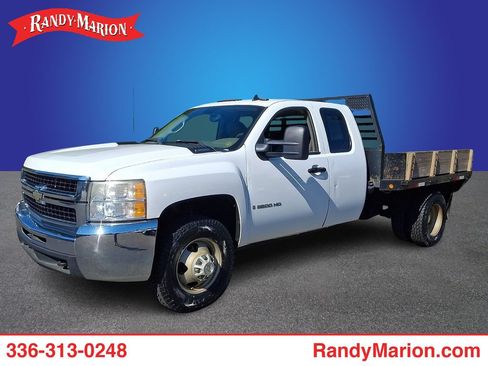 Used 2008 Chevrolet Silverado 3500 W/T AWD/4WD image 1