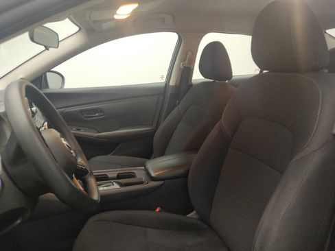 Used 2024 Nissan Sentra S FWD image 17