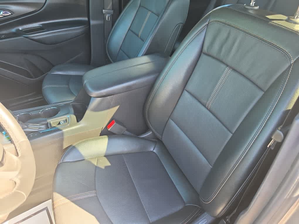 Used 2024 Chevrolet Equinox Premier w/ Redline Edition FWD image 25