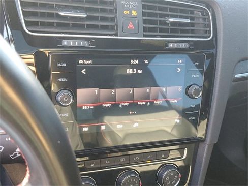 Used 2019 Volkswagen GTI Autobahn image 18