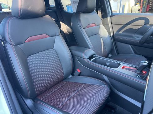 New 2026 Nissan Kicks SR w/ Cold Weather Package AWD/4WD image 36