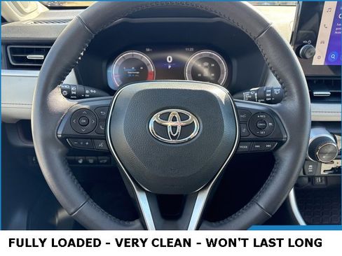 Used 2024 Toyota RAV4 Limited image 5