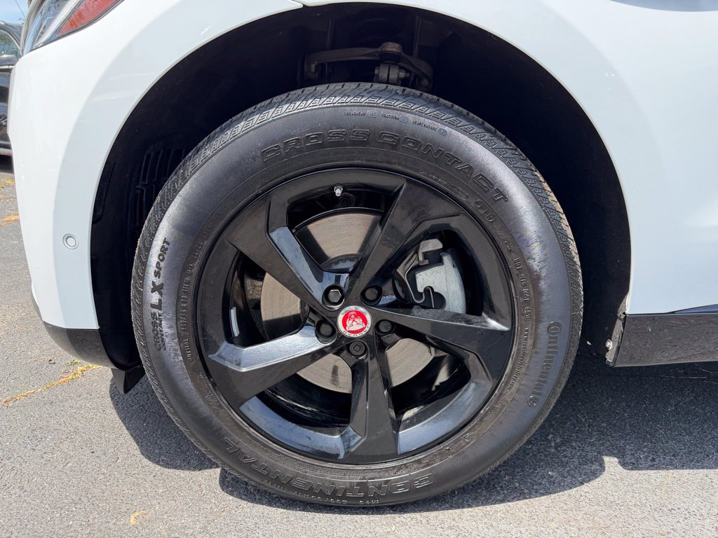 Used 2021 Jaguar F-PACE S AWD/4WD image 9