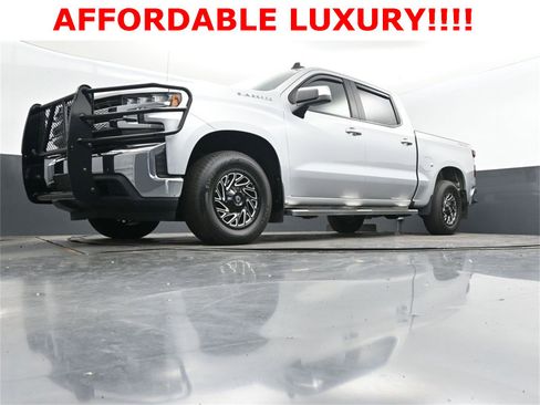 Used 2020 Chevrolet Silverado 1500 LT w/ All-Star Edition image 42