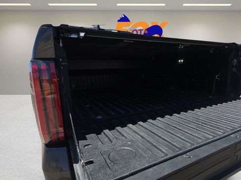 Used 2023 Toyota Tundra Capstone AWD/4WD image 13