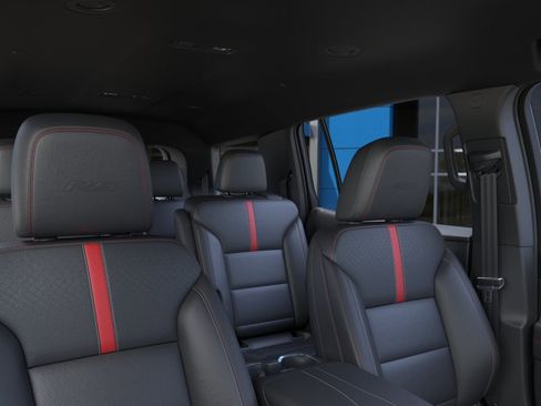 New 2026 Chevrolet Traverse RS w/ LPO, Floor Liner Package image 24