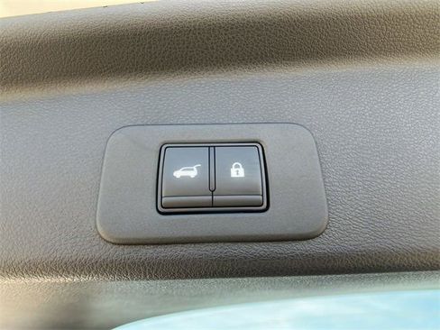 New 2025 Nissan Murano SL image 22