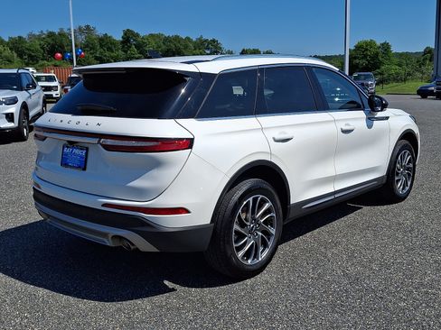 Certified 2022 Lincoln Corsair AWD w/ Equipment Group 101A image 7