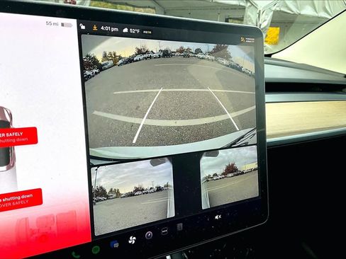 Used 2019 Tesla Model 3 Standard Range Plus image 26