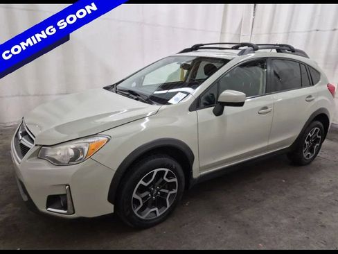 Used 2017 Subaru Crosstrek 2.0i Premium w/ Popular Package #1 AWD/4WD image 1