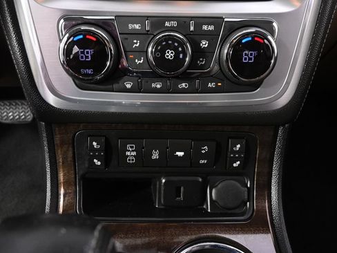 Used 2017 GMC Acadia Limited SLT AWD/4WD image 31