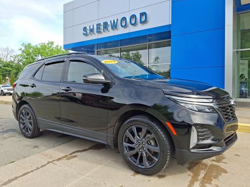 Used 2022 Chevrolet Equinox RS w/ RS Leather Package AWD/4WD image 1